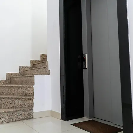 Signature 10 Apartmán Tirana
