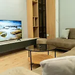 Signature 10 Apartment