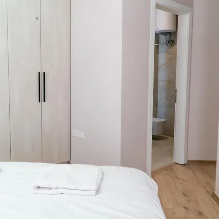 アパート Signature 10 ティラナ