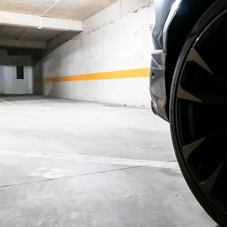 Signature 10 アパート ティラナ